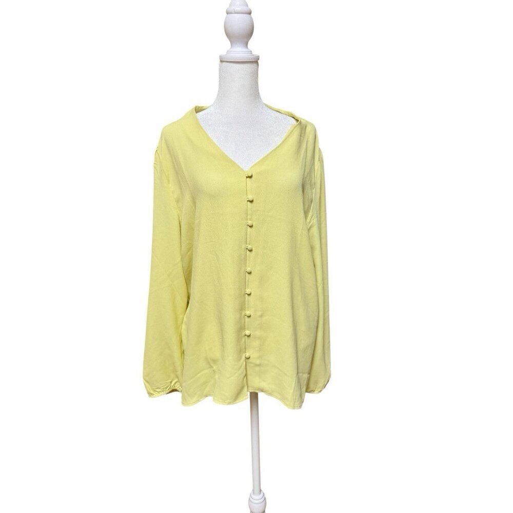 Ann Taylor XL Yellow Button Front Blouse Long Sleeve Soft Lightweight Top